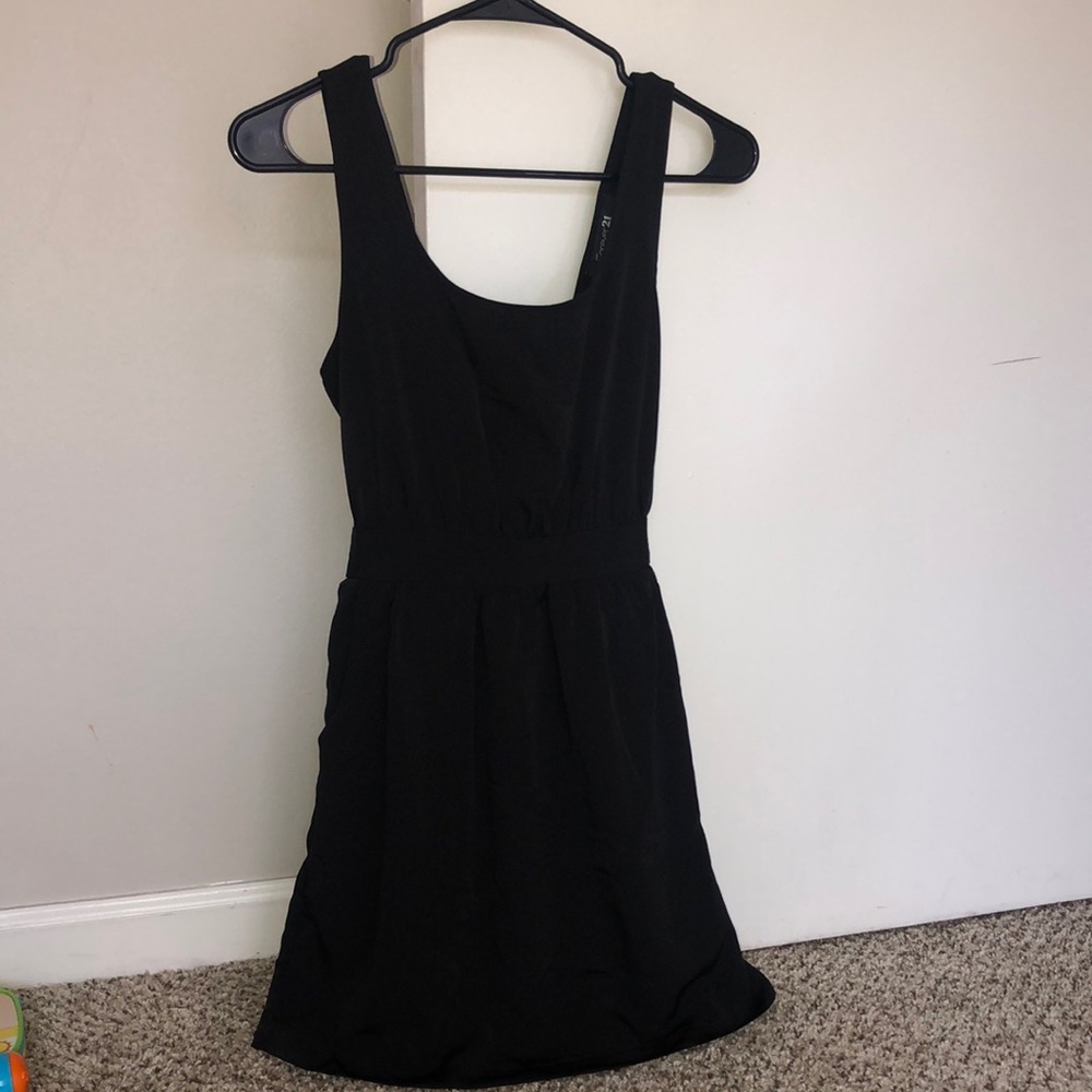Black dress with pockets size small